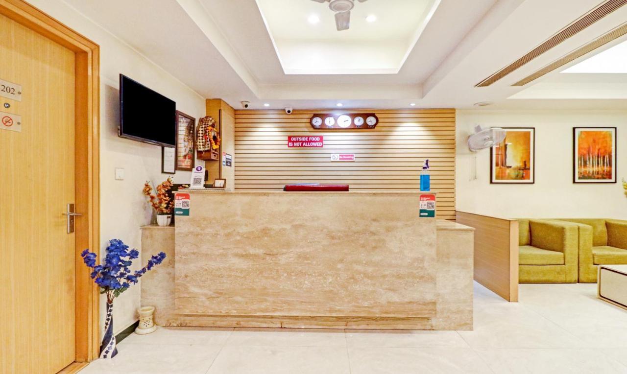 Treebo Galaxy Rooms New Delhi Ngoại thất bức ảnh