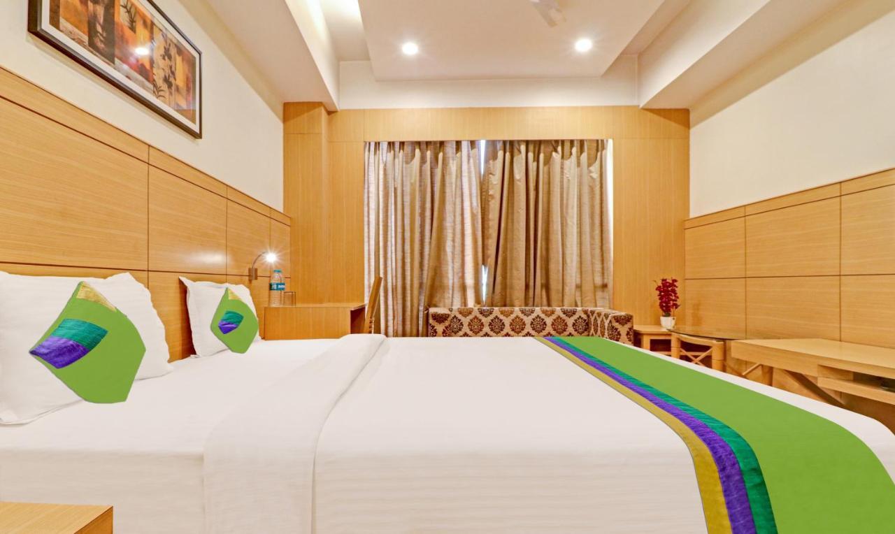 Treebo Galaxy Rooms New Delhi Ngoại thất bức ảnh