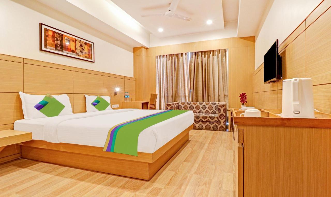 Treebo Galaxy Rooms New Delhi Ngoại thất bức ảnh