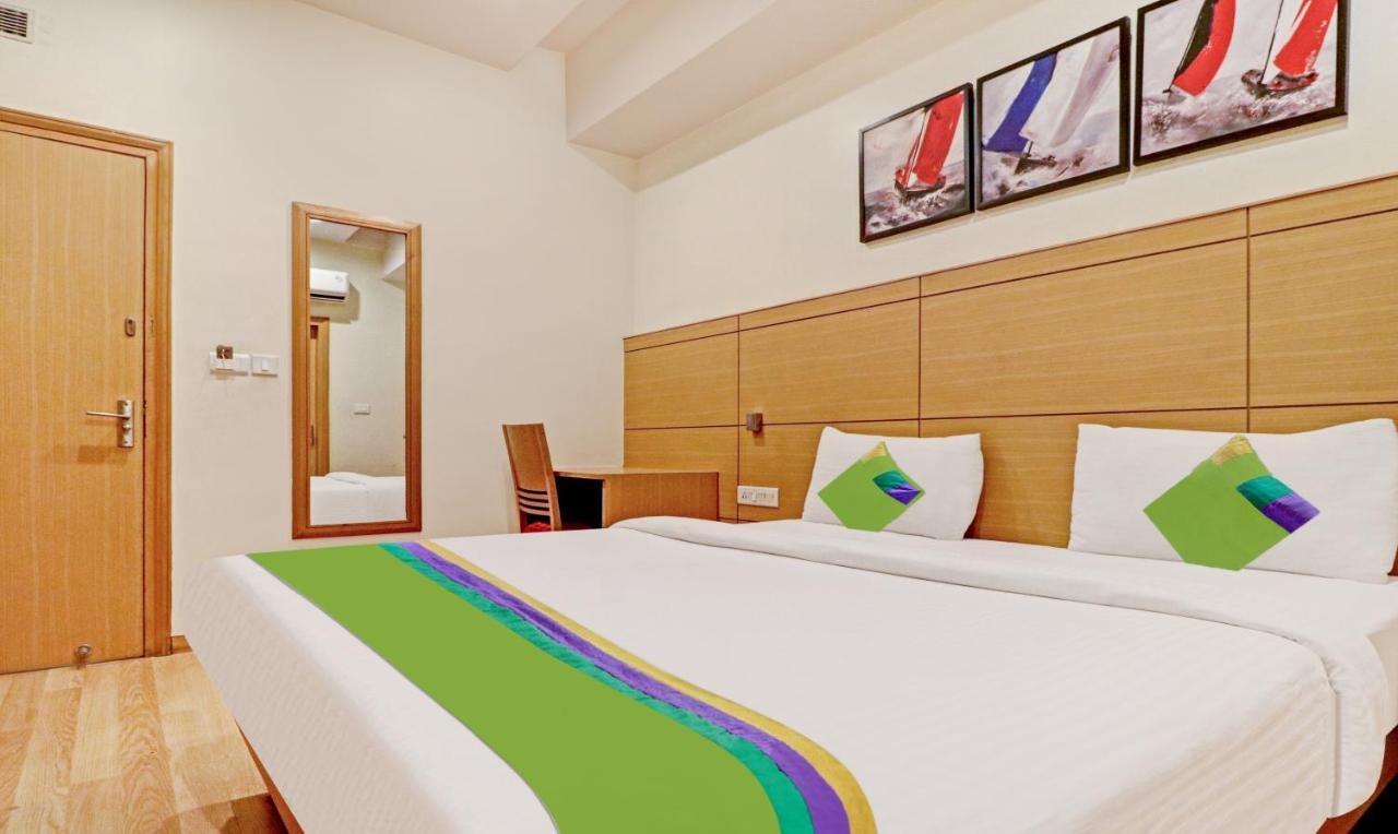 Treebo Galaxy Rooms New Delhi Ngoại thất bức ảnh