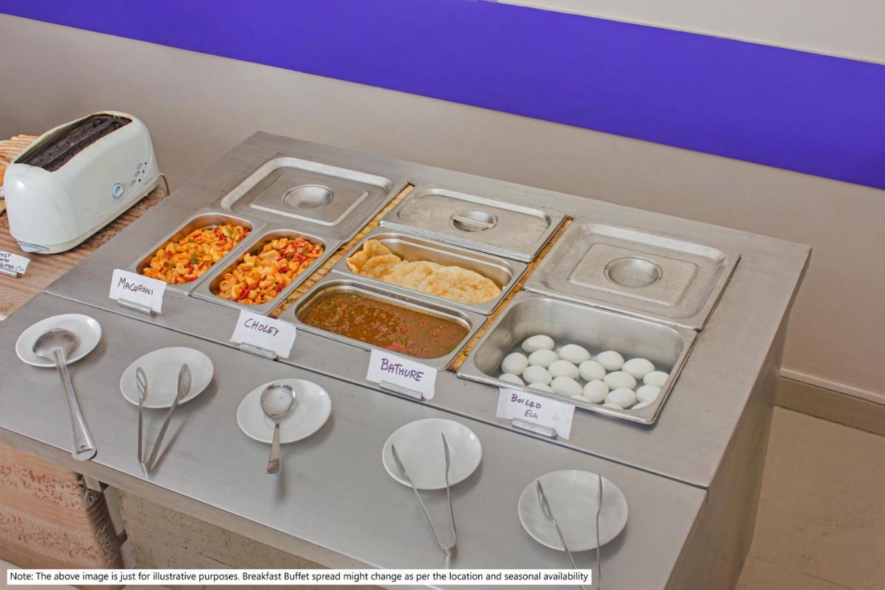 Treebo Galaxy Rooms New Delhi Ngoại thất bức ảnh